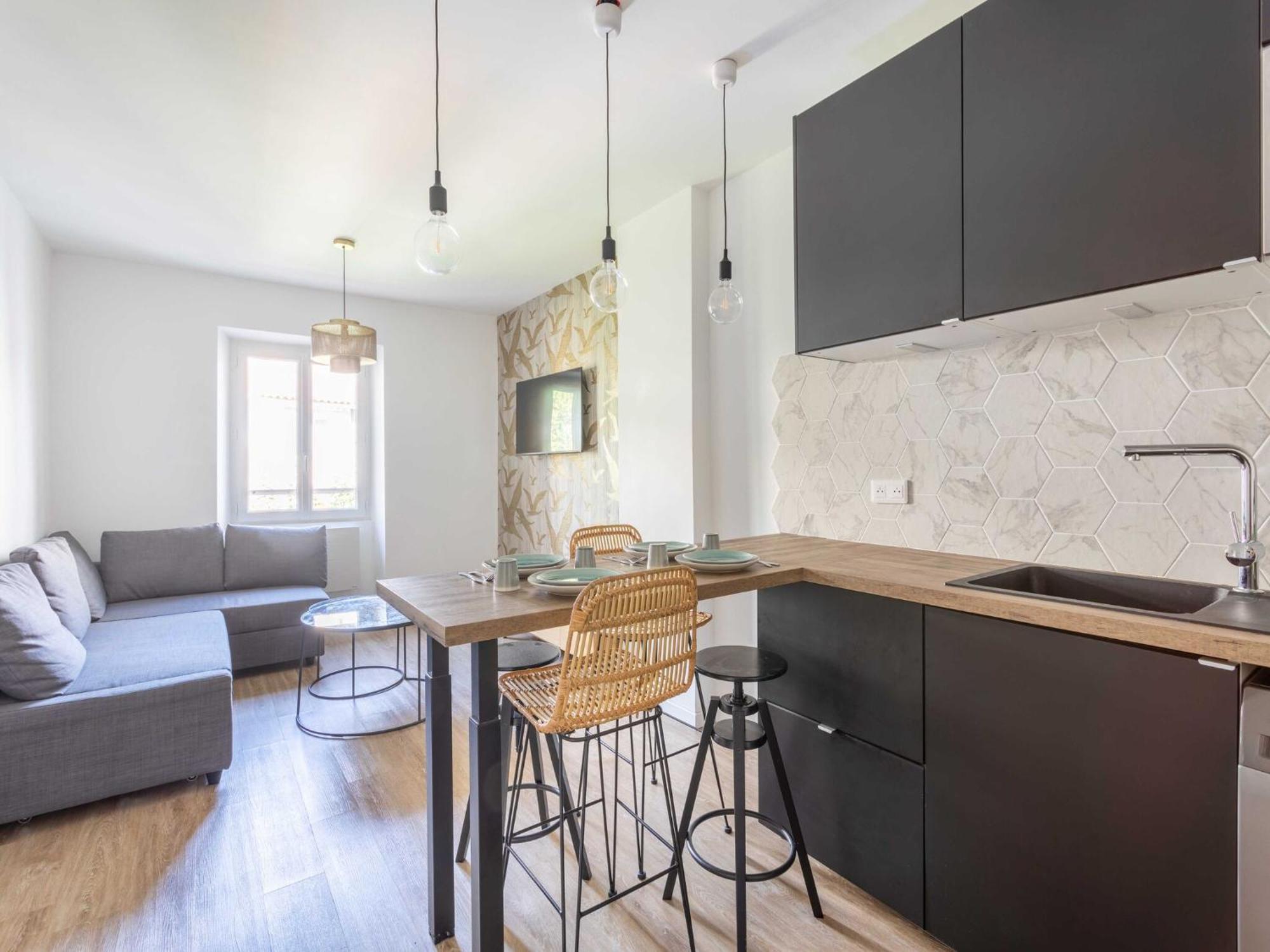Charming Renovated Apt-1Br 4P- Notre Dame Du Mont Marseille Bagian luar foto